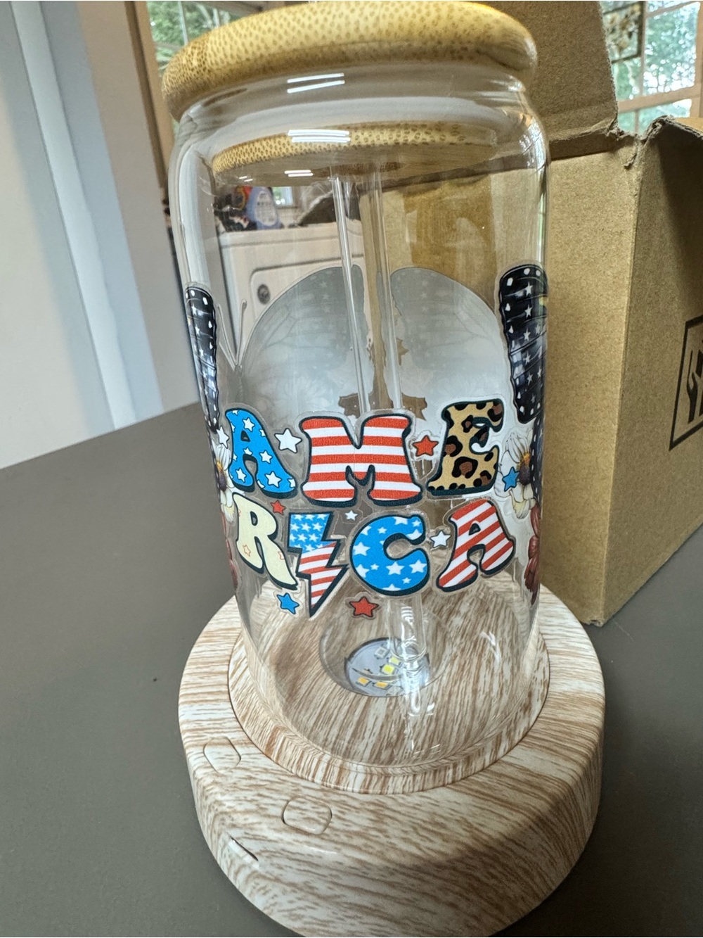 America Glass Tumbler with Lid and Straw